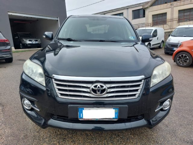 Toyota RAV 4 RAV4 Crossover 2.2 D-Cat A/T 150 CV Executive - foto 3 di 4