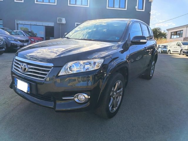 Toyota RAV 4 RAV4 Crossover 2.2 D-Cat A/T 150 CV Executive, del 2010, 238.200 km, in vendita a Sassari (SS)