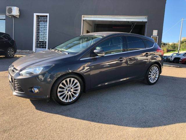 Ford Focus 1.6 TDCi 115 CV TITANIUM - foto 4 di 4