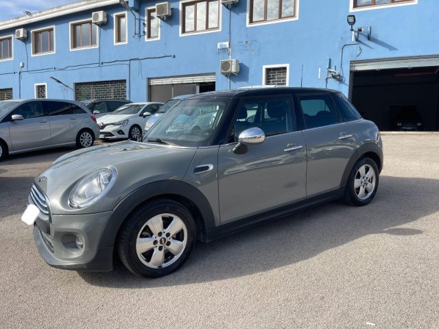 MINI One 1.5 Cooper - foto 2 di 4