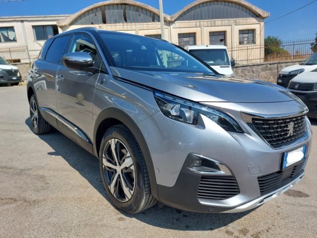 Peugeot 5008 BlueHDi 130 S&S EAT8 Allure - foto 2 di 4