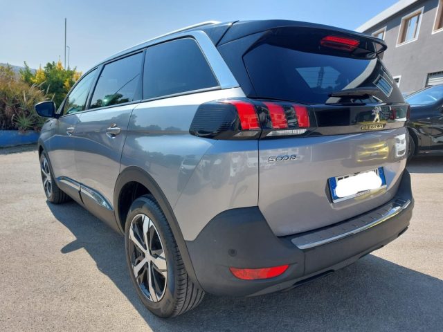 Peugeot 5008 BlueHDi 130 S&S EAT8 Allure, del 2019, 109.000 km, in vendita a Sassari (SS)