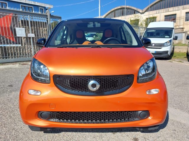 smart forTwo 1000 62 kW, del 2015, 61.000 km, in vendita a Sassari (SS)