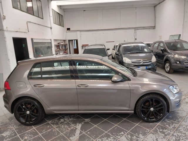 Volkswagen Golf 1.6 TDI 5p. - foto 2 di 4