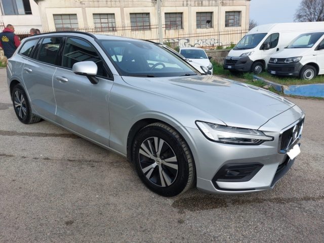 Volvo V60 STATION WAGON usato a SASSARI