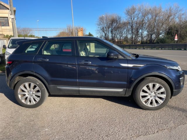 Land Rover Range Rover Evoque 2.0 TD4 180 CV 5p. - foto 3 di 17