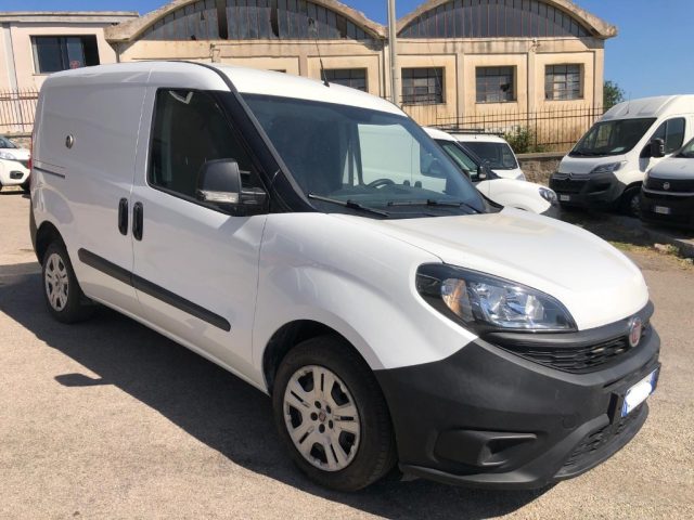 Fiat Doblo Dobl� 1.6 MJT 105CV S&S PC-TN Cargo 3 POSTI - foto 2 di 4