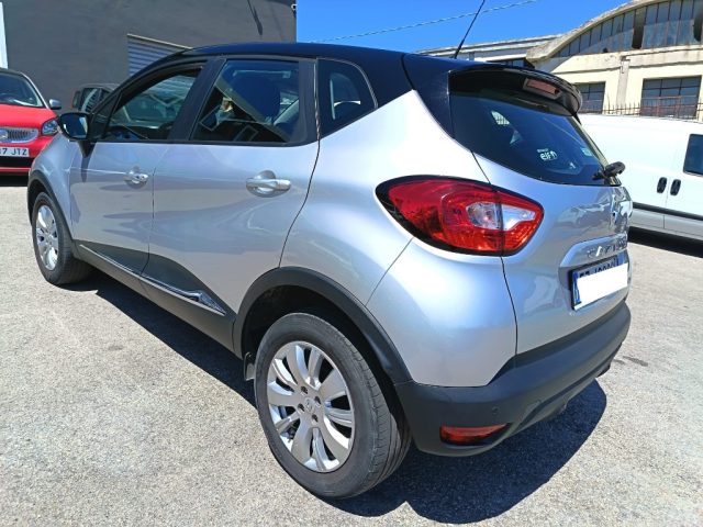 Renault Captur 1.5 dCi 8V 90 CV Start&Stop Energy R-Link - foto 4 di 4