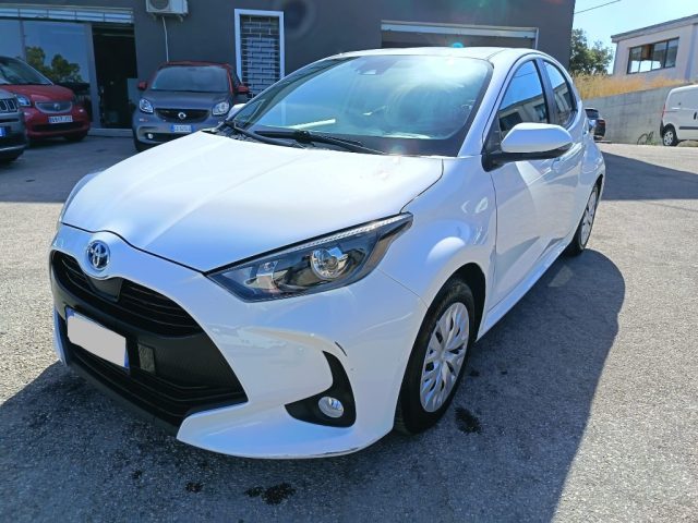 Toyota Yaris 1.5 Hybrid 5 porte Lounge usato a SASSARI