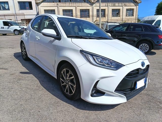 Toyota Yaris 1.5 Hybrid 5 porte Business - foto 2 di 4