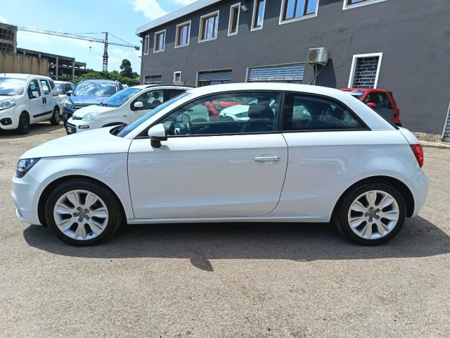 Audi A1 1.2 TFSI Attraction - foto 4 di 4