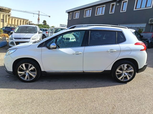 Peugeot 2008 1° serie 1.6 e-HDi 115 CV Stop&Start Allure - foto 4 di 4