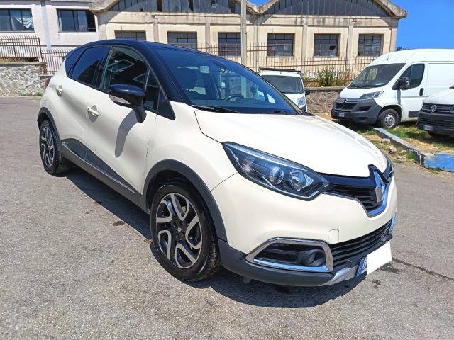 Renault Captur 1.5 dCi 8V 90 CV EDC Project Runway - foto 2 di 4