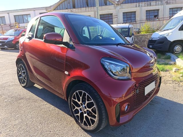 smart forTwo EQ Ushuaïa (4,6kW) - foto 2 di 4