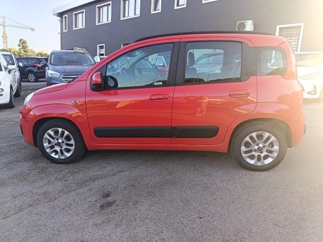 Fiat Panda 1.3 MJT 95 CV S&S Lounge - foto 4 di 4