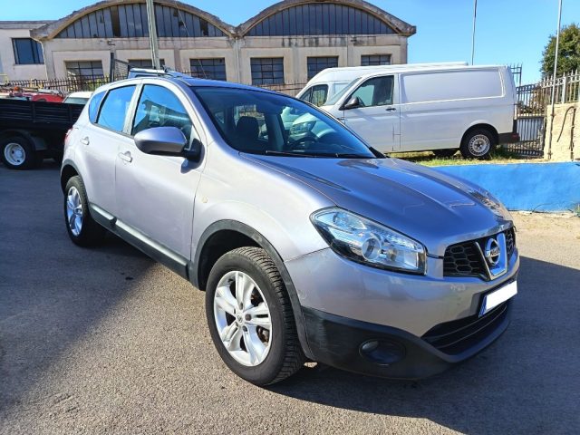 Nissan Qashqai 1.5 dCi DPF Tekna - foto 2 di 4