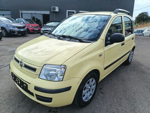 Fiat Panda 1.2 Dynamic, del 2011, 77.415 km, in vendita a Sassari (SS)