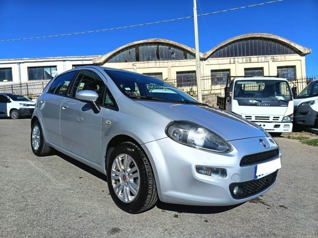 Fiat Punto 1.2 8V 5 porte Lounge - foto 2 di 4