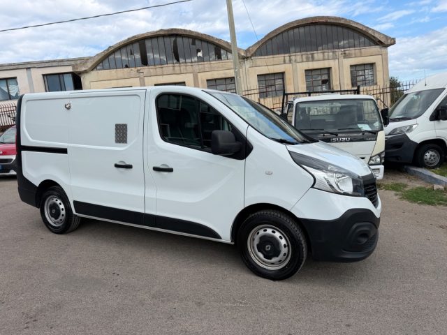 Renault Trafic T27 1.6 dCi 95CV - foto 4 di 4