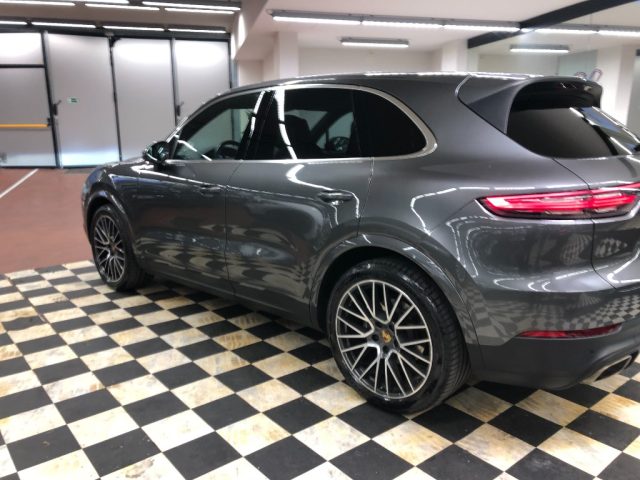 Porsche Cayenne 3.0 V6 - foto 4 di 4