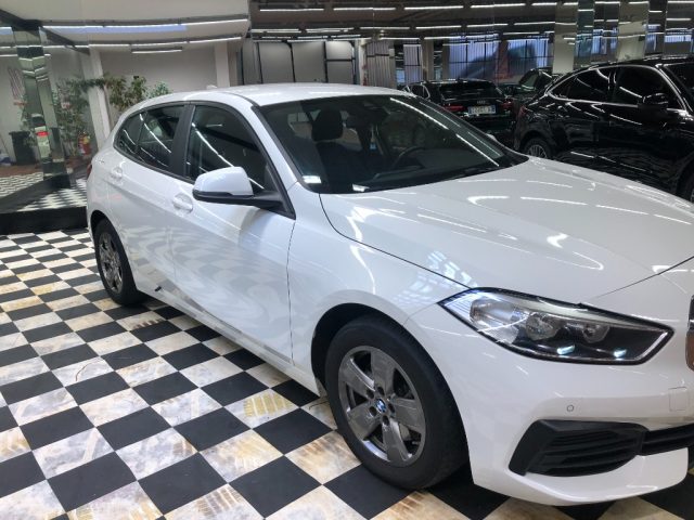 BMW 118 d 5p. Advantage - foto 2 di 4