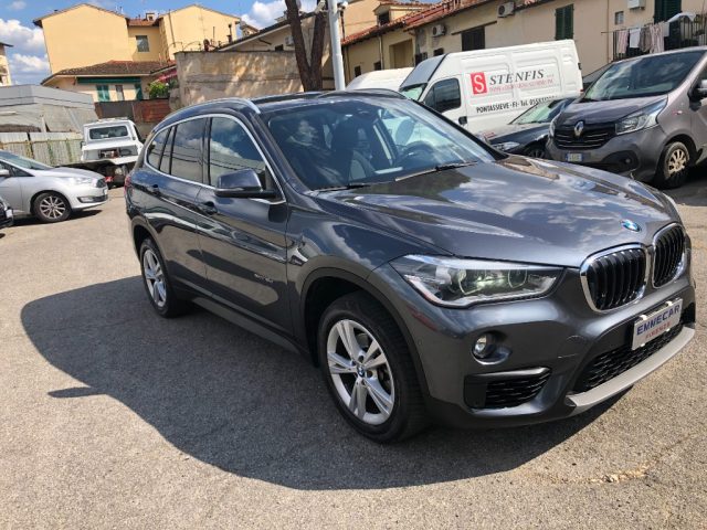 BMW X1 sDrive18d Business - foto 2 di 26