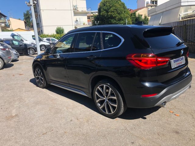 BMW X1 xDrive20d xLine - foto 4 di 4