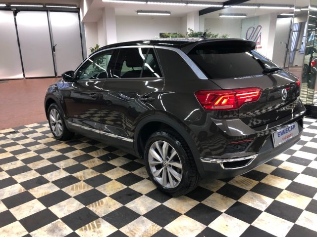 Volkswagen T-Roc 1.6 TDI SCR Style BlueMotion Technology - foto 4 di 4