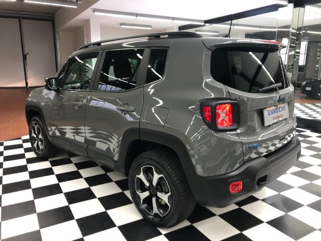 Jeep Renegade 1.3 T4 240CV PHEV 4xe AT6 Trailhawk - foto 4 di 4