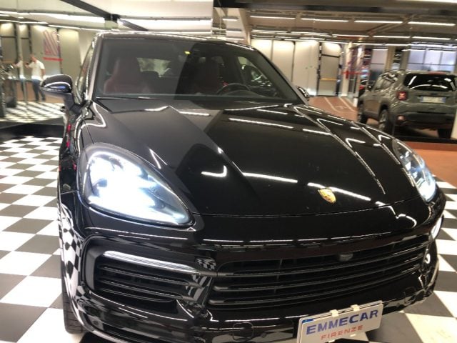 Porsche Cayenne 3.0 V6 - foto 3 di 4