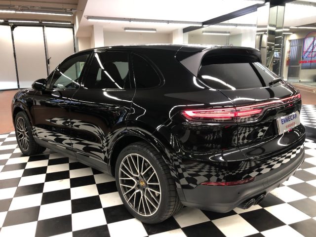 Porsche Cayenne 3.0 V6 - foto 4 di 4