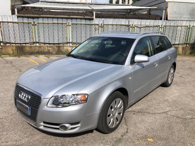 Audi A4 2.0 16V TDI Avant usato a FIRENZE