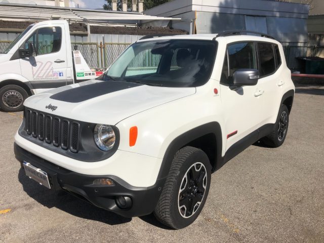 Jeep Renegade 2.0 Mjt 170CV 4WD Active Drive Low Trailhawk - foto 2 di 4