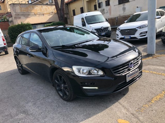 Volvo V60 D3 Business, del 2016, 165.611 km, in vendita a Firenze (FI)