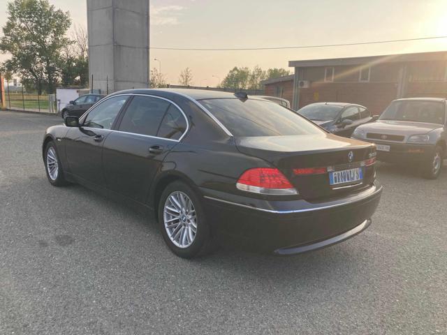 BMW 745 Li cat High Security - foto 4 di 17