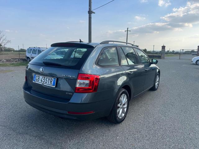 Skoda Octavia 1.5 DSG Wagon Style G-Tec - foto 4 di 4