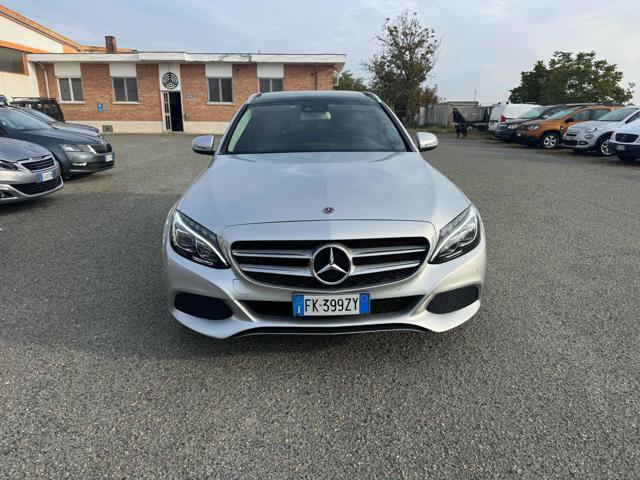 Mercedes-Benz C 200 d S.W. Auto Premium - foto 2 di 4