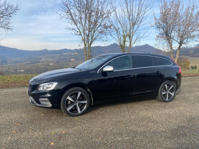 Volvo V60 D6 Twin Engine Geartronic R-design - foto 2 di 4