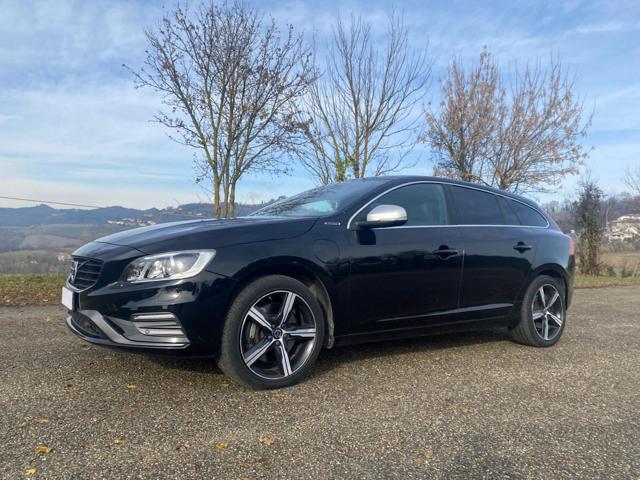Volvo V60 D6 Twin Engine Geartronic R-design usato a MONCALVO