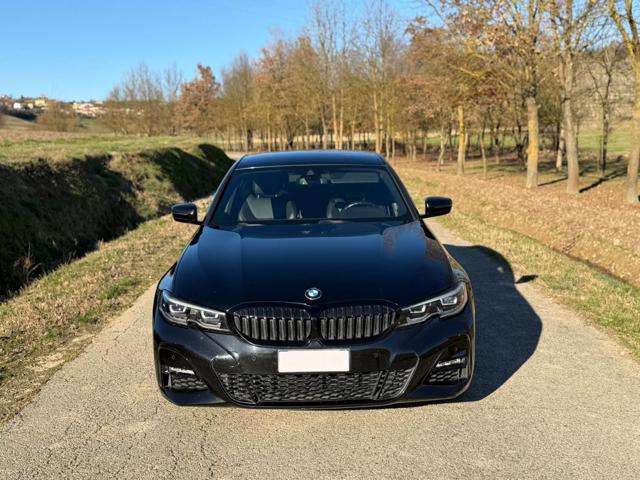 BMW 320 d 48V Msport - foto 3 di 4