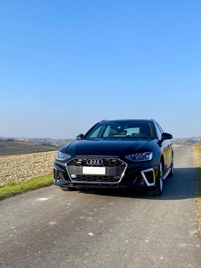 Audi A4 Avant 40 TDI S tronic Business Advanced usato a MONCALVO