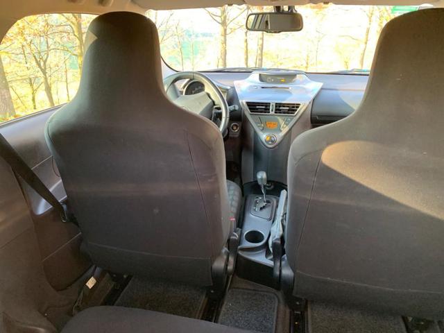 Toyota iQ 1.0 Multidrive, del 2009, 84.000 km, in vendita a Moncalvo (AT)