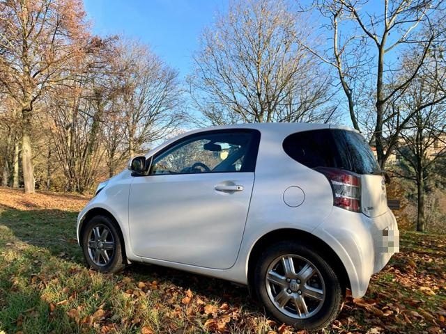 Toyota iQ 1.0 Multidrive usato a MONCALVO