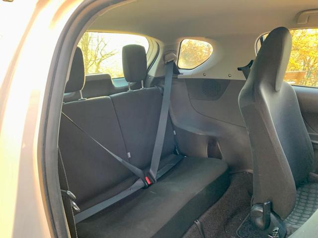 Toyota iQ 1.0 Multidrive usato a MONCALVO