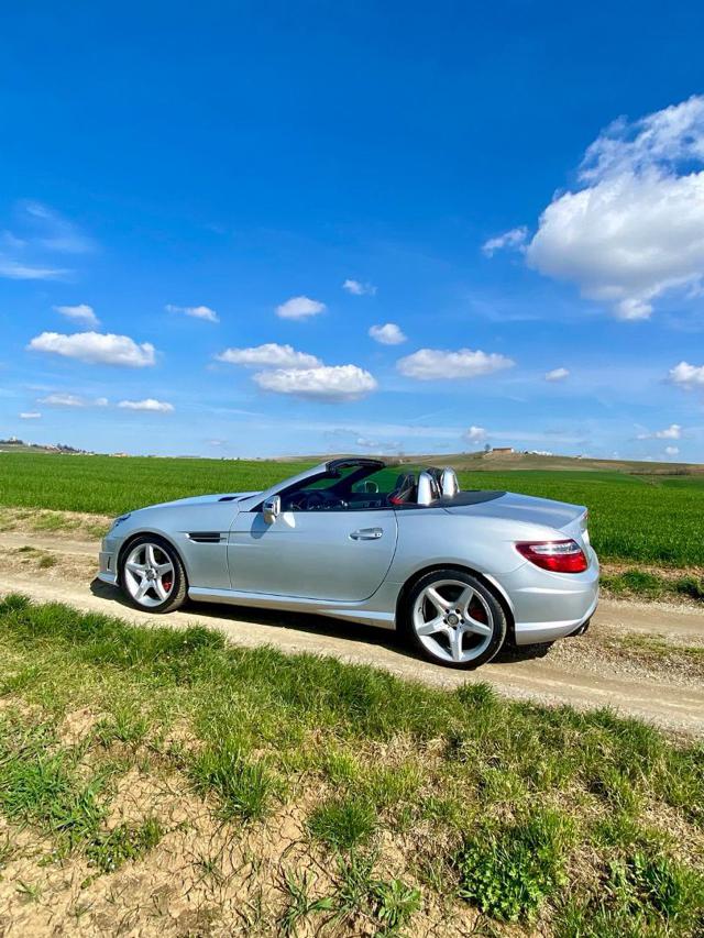 Mercedes-Benz SLK 200 CGI Premium usato a MONCALVO
