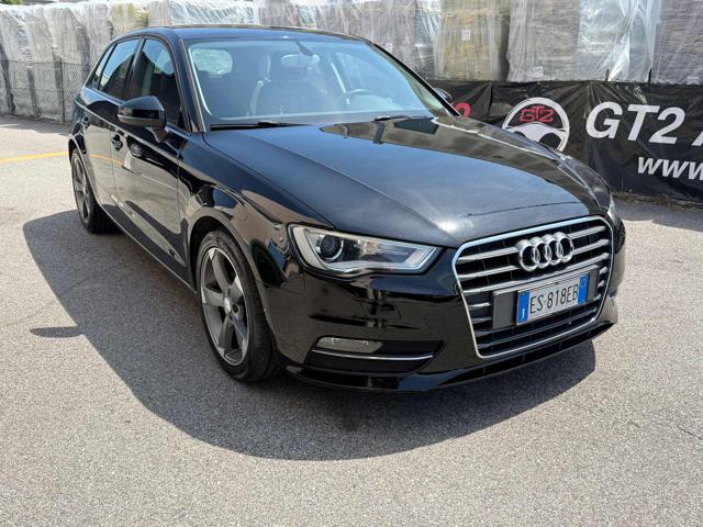 Audi A3 SPB 1.6 TDI 105 CV Ambiente S TRONIC - foto 3 di 4