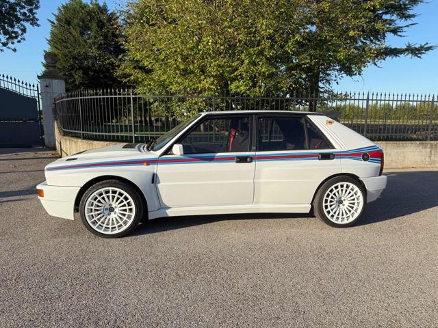 Lancia Delta 2.0i.e. turbo 16V HF integrale MARTINI 5 - foto 2 di 4