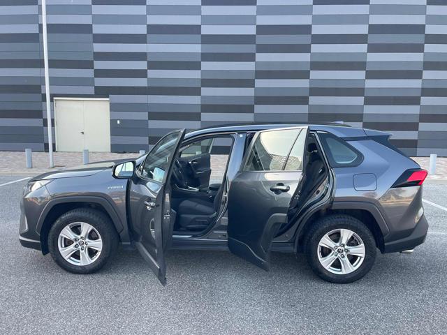 Toyota RAV 4 MY23 RAV4 2.5 HV (218CV) E-CVT 2WD Dynamic - foto 4 di 4