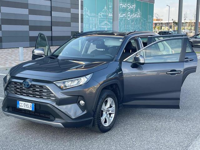 Toyota RAV 4 MY23 RAV4 2.5 HV (218CV) E-CVT 2WD Dynamic - foto 3 di 4