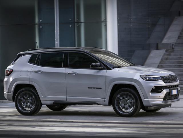 Jeep Compass 1.3 Turbo T4 190 CV PHEV AT6 4xe Business Plus usato a FIUMICINO